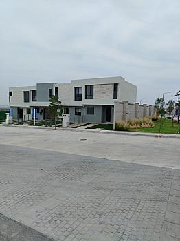CASA EN PRE VENTA DE DOS RECAMARAS ZONA MIRADOR