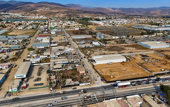 Commercial lot for sale / terreno comercial en venta