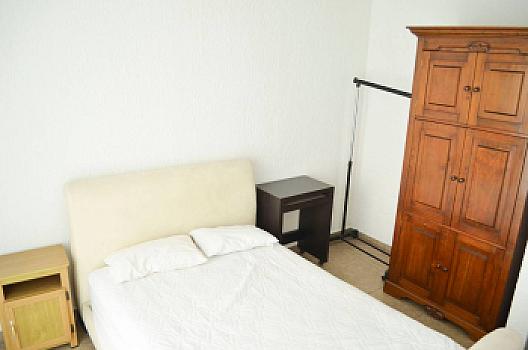 Casa amueblada en renta con jardín
