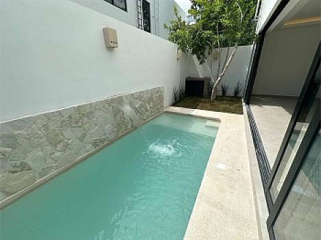 En Venta Casa Premium en Río Residencial, Cancún.