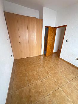 SE RENTA TREMENDA CASA DE TRES RECAMARAS Y ESTUDIO EN MILENIO III