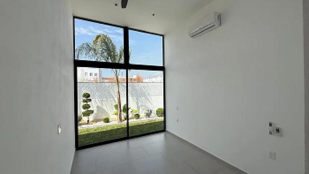 Lomas de Cocoyoc casa estilo moderno