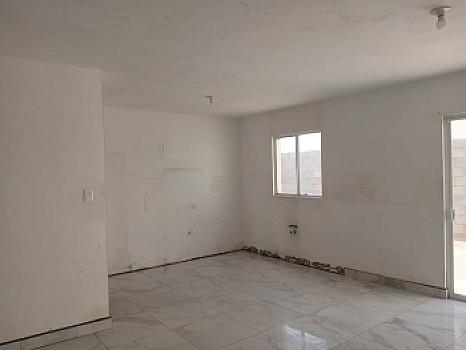 🔥¡Precio de oportunidad y con posesión! Casa en Quinta Alcázar de Toledo, Mexicali