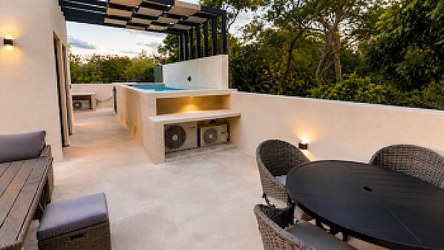 FENOMENAL CASA EN RENTA OJO, Rooftop con alberca privada y área de asador