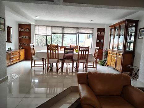 Hermosa Casa en venta en Coyoacan