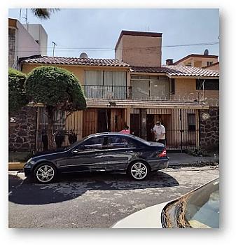 Linda Casa en hermoso fracicnamiento