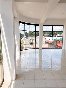 PROPIEDAD COMERCIAL EN RENTA, ZONA TOLUCA