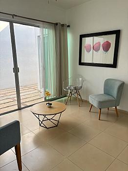casa en venta con terreno amplio con vigilancia