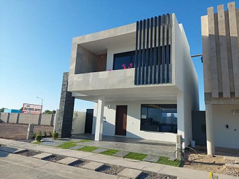 Residence for Sale!!! Villa Romana