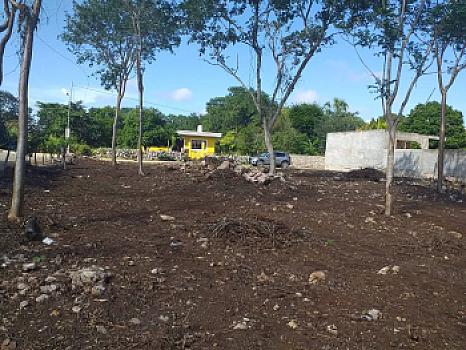 Terreno de 1,900 m2 en Sitpach, Mérida