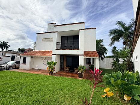 Casa de 4 recámaras y 3 baños en Santa Fe, Cancún