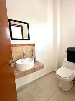 Casa en esquina de 2 recámaras en Residencial Maderos | Modelo Akum