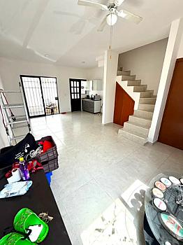Casa en esquina de 2 recámaras en Residencial Maderos | Modelo Akum