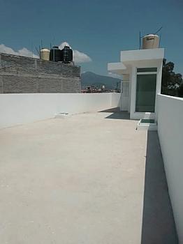 ¡HERMOSA RESIDENCIA EN FRACC. RECTOR HIDALGO!