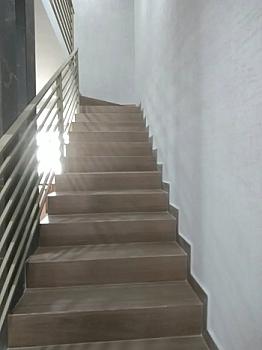 ¡HERMOSA RESIDENCIA EN FRACC. RECTOR HIDALGO!