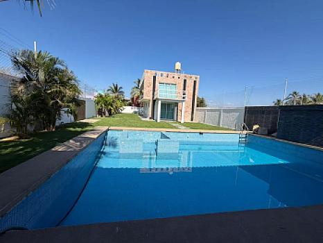 Beach house in Acapulco Gro México for sale
