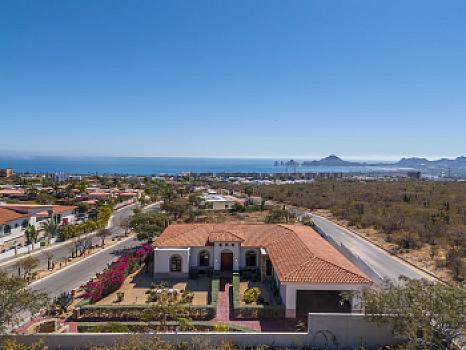 Modern 1-Level Luxury Home (2025) + RARE Estate Lot! Huge 13,000+ sqft (CABO SAN LUCAS)