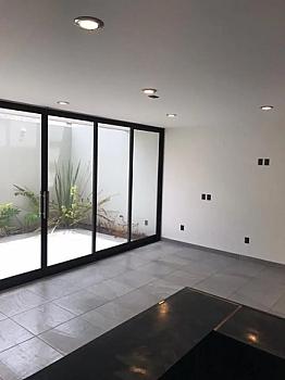 SE VENDE CASA EN ALTOZANO - FRACC. OLIVAR