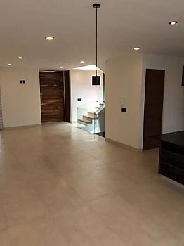 SE VENDE CASA EN ALTOZANO - FRACC. OLIVAR