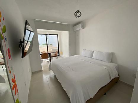 CASA NUEVA REMODELADA - PUERTO MORELOS