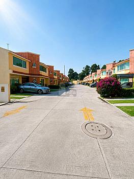 Casa en Venta en San Jerónimo Chicahualco Metepec,Estado de México