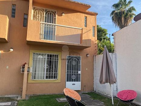 Single-family house for rent in Villas de Xochitepec, Xochitepec, Morelos