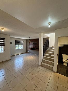 Casa en RENTA en Ciudad del Sol,Querétaro