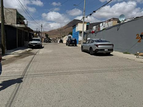 Vista del Valle, single-story corner house