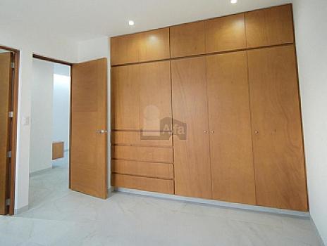 Casa nueva en venta al Norte en St. Ángelo Residencial
