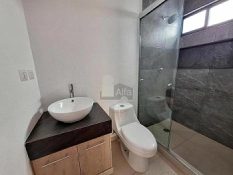 Casa sola en sale en Nentambati, Mexicaltzingo, México