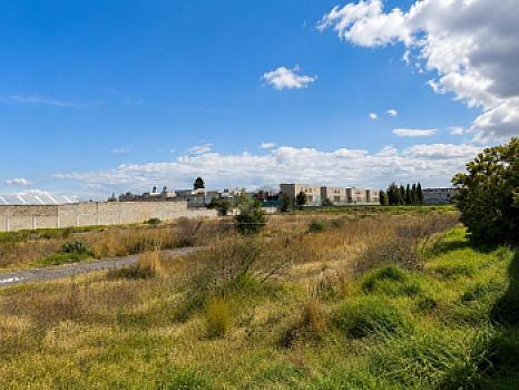 6,022 m2 Metepec bardado, plano a metros de pino suárez
