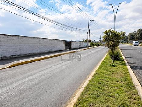 6,022 m2 Metepec bardado, plano a metros de pino suárez