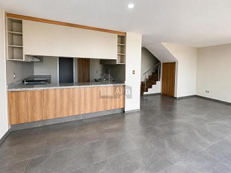 Casa nueva con roof garden en Metepec, cercana a Galerias