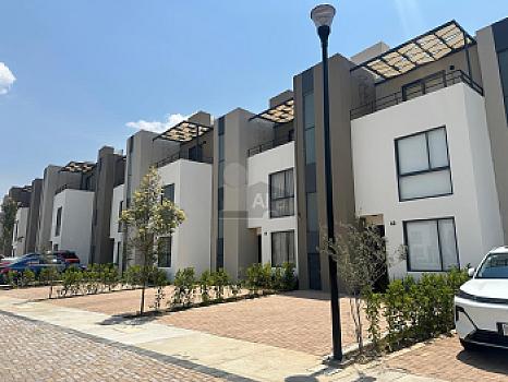 Casa en venta de tres recamaras en Calimaya