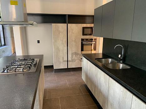 Casa en Venta y/o Renta en Residencia Cancun Country Club, Cancun Quintana Roo