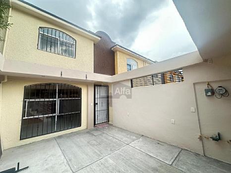 Casa en venta en Campo Real, Toluca