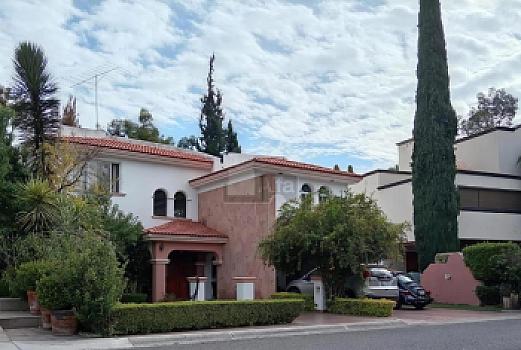 CASA EN VENTA CAMPESTRE DE GOLF