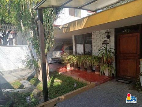 Casa sola en sale en Vista Hermosa, Monterrey, Nuevo León