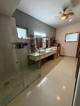 HIGH-END APARTMENT NEAR COSTCO, SUERMANZANA 17