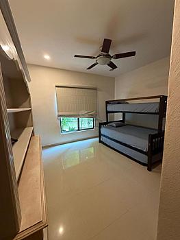 HIGH-END APARTMENT NEAR COSTCO, SUERMANZANA 17