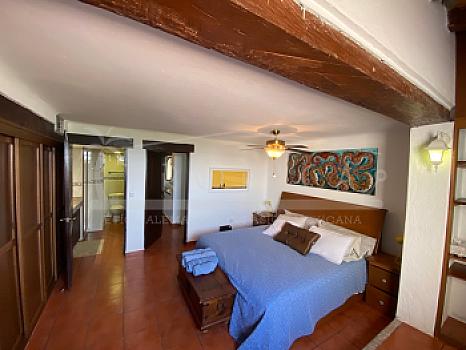 CASI BEACHFRONT Casa en Residencial a 500 metros de la playa