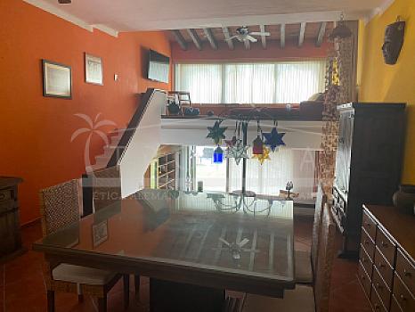 House in a complex 500 meters from the beach