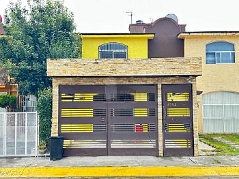 Casa en venta en Campo Real, Toluca