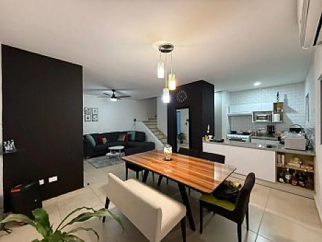 Casa de 4 recámaras y 3 baños en Gran Santa Fe Plus