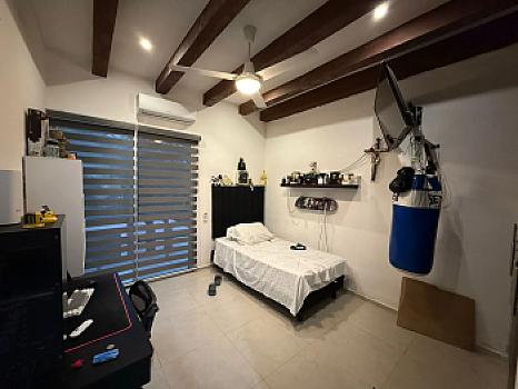 Casa de 4 recámaras y 3 baños en Gran Santa Fe Plus