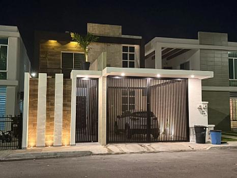 Casa de 4 recámaras y 3 baños en Gran Santa Fe Plus