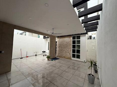 Casa de 4 recámaras y 3 baños en Gran Santa Fe Plus