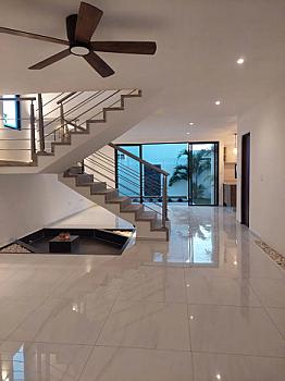 🏡 Casa de 5 recámaras y 5.5 baños | Río Residencial