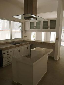 Casa de 4 recámaras y 4 baños en SM 17, Cayo Centro
