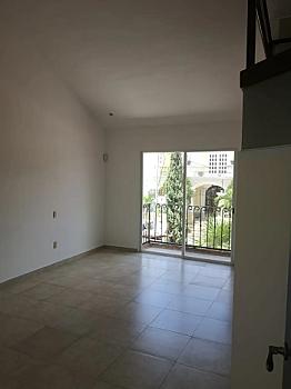 Casa de 4 recámaras y 4 baños en SM 17, Cayo Centro